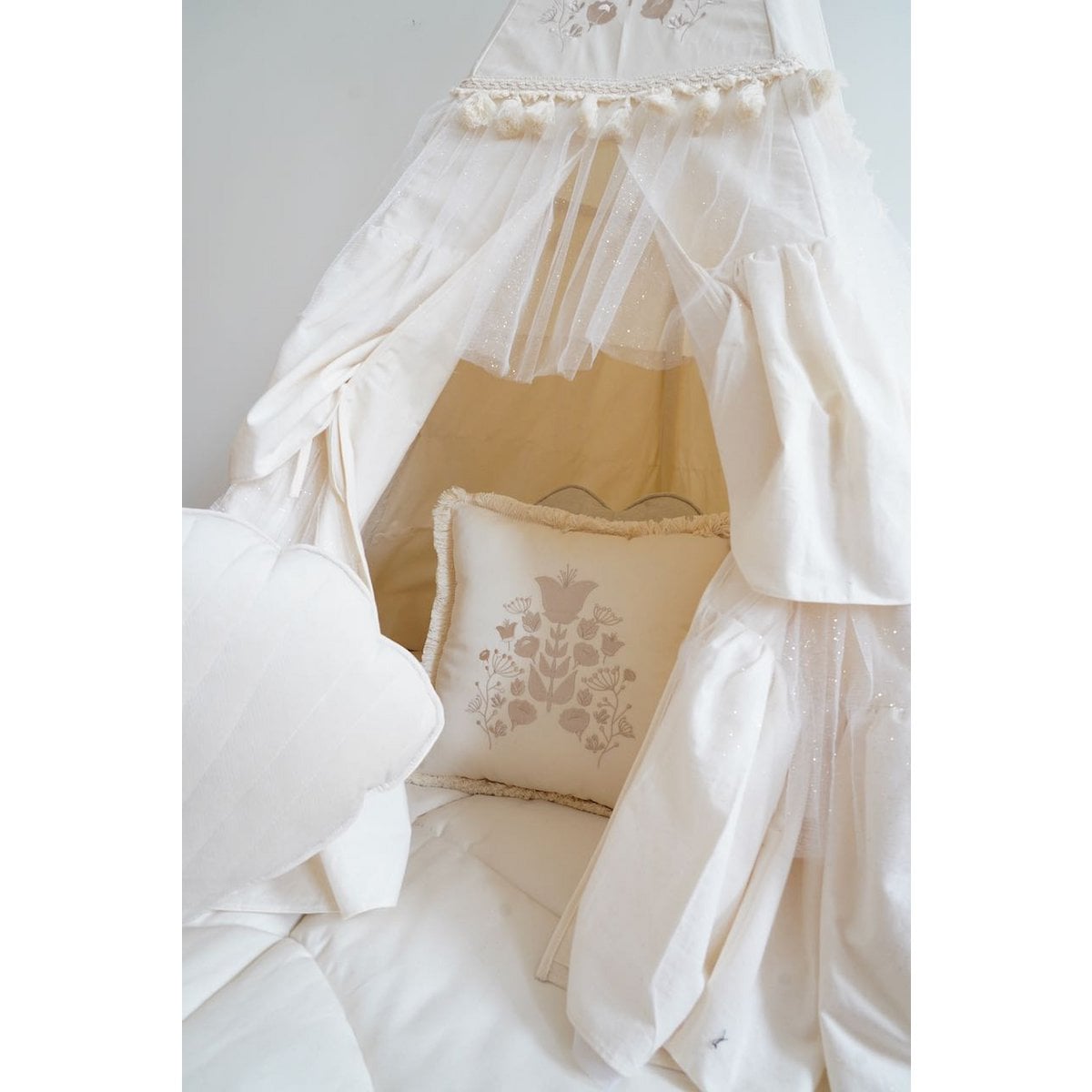 LittleMy |Tipi-tent "Boho" met ruches en borduursels